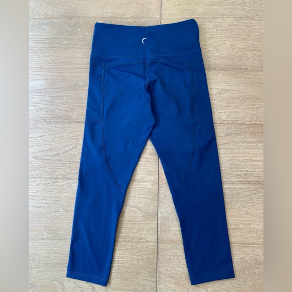 Zyia Navy Pocket Light n Tight Hi-Rise Capri 20” - Picture 5 of 6